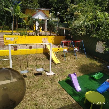 Бестужевский Дворик Gagra Extérieur photo