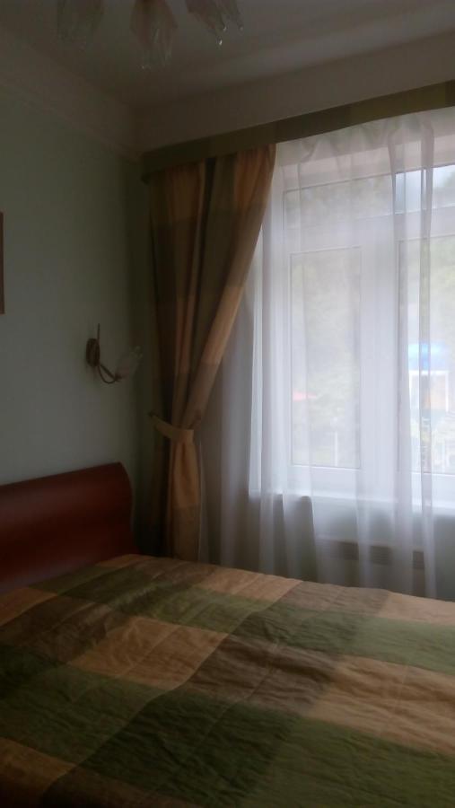 Бестужевский Дворик Gagra Extérieur photo