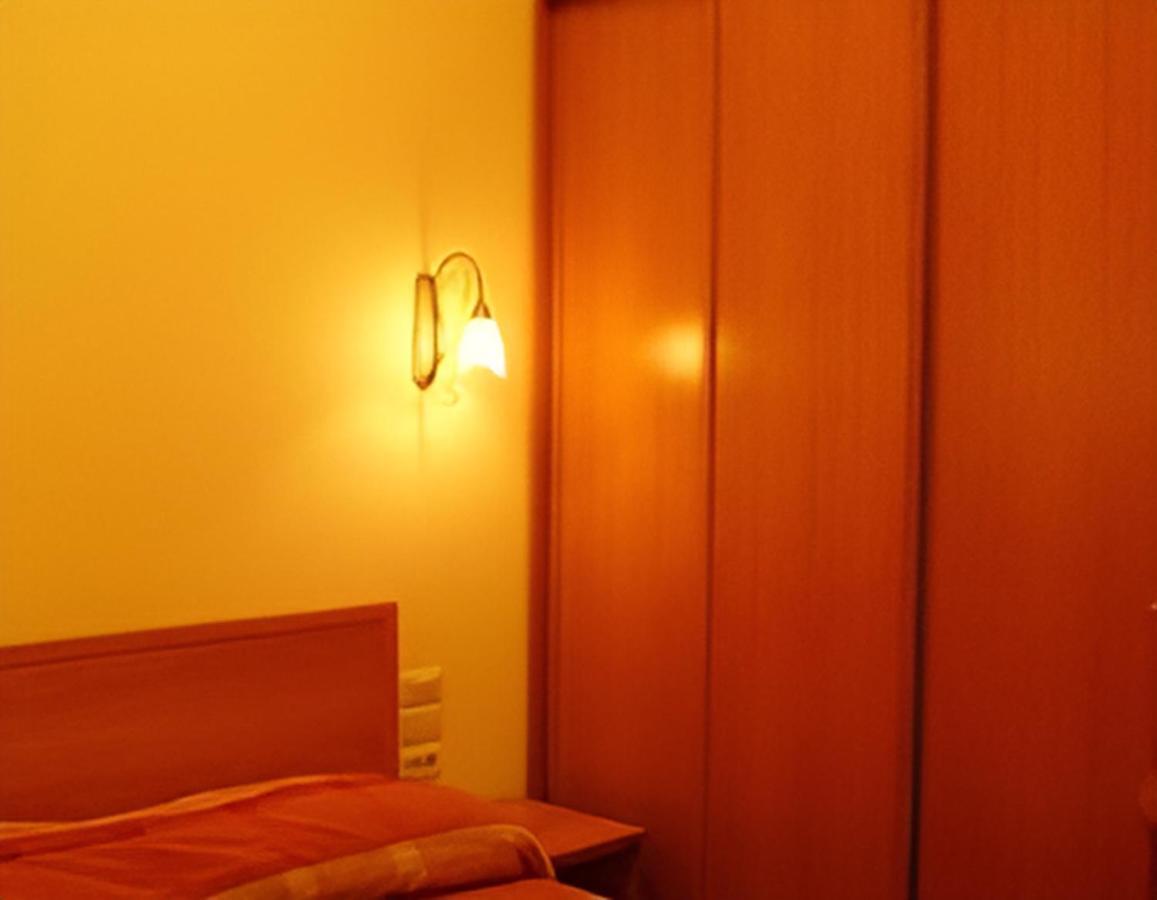 Бестужевский Дворик Gagra Extérieur photo