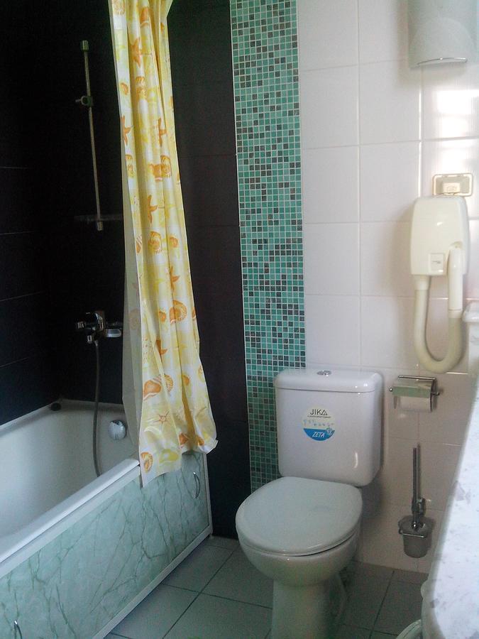 Бестужевский Дворик Gagra Extérieur photo