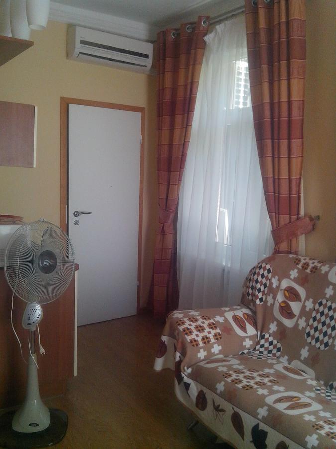 Бестужевский Дворик Gagra Extérieur photo