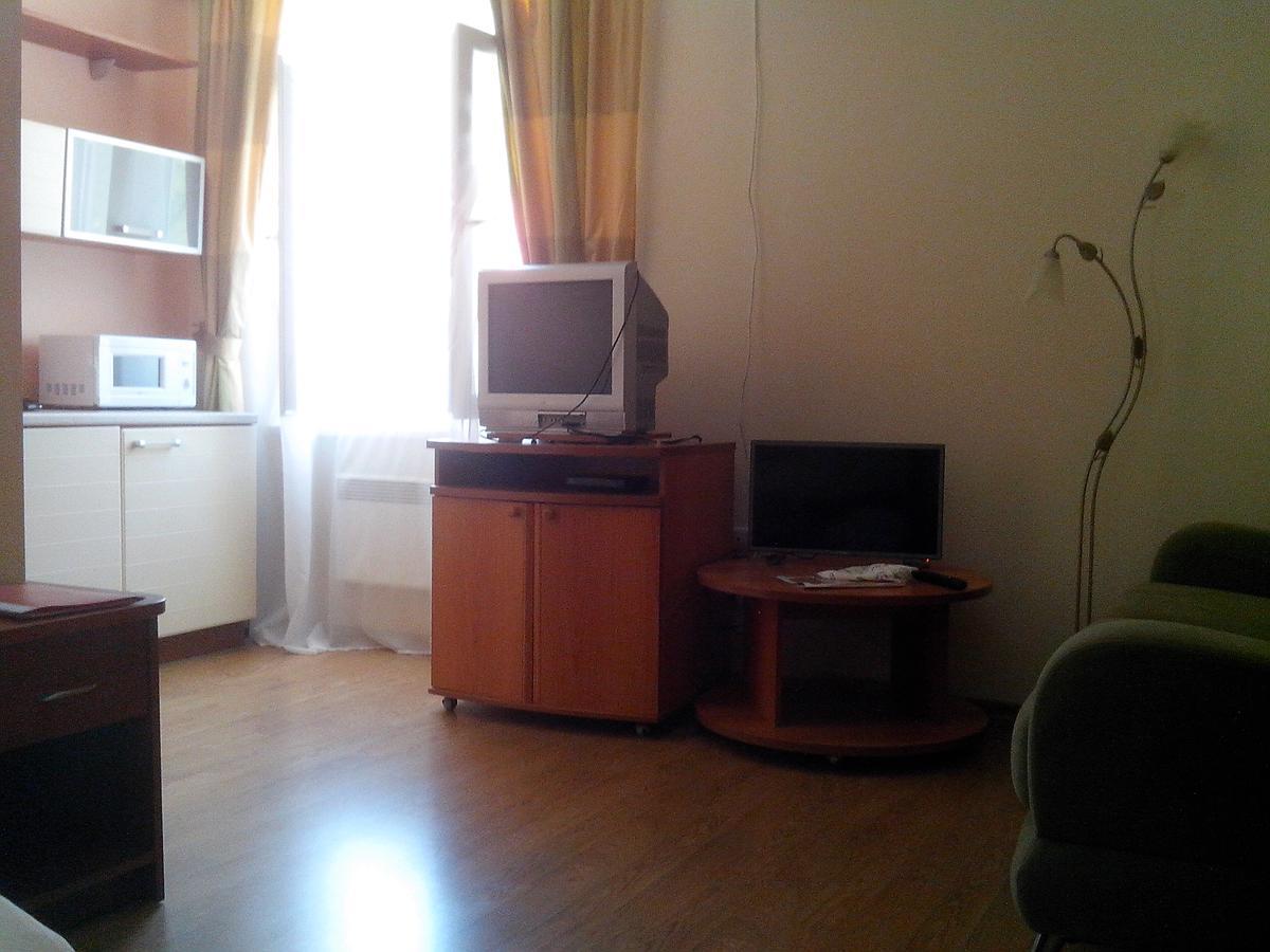 Бестужевский Дворик Gagra Extérieur photo